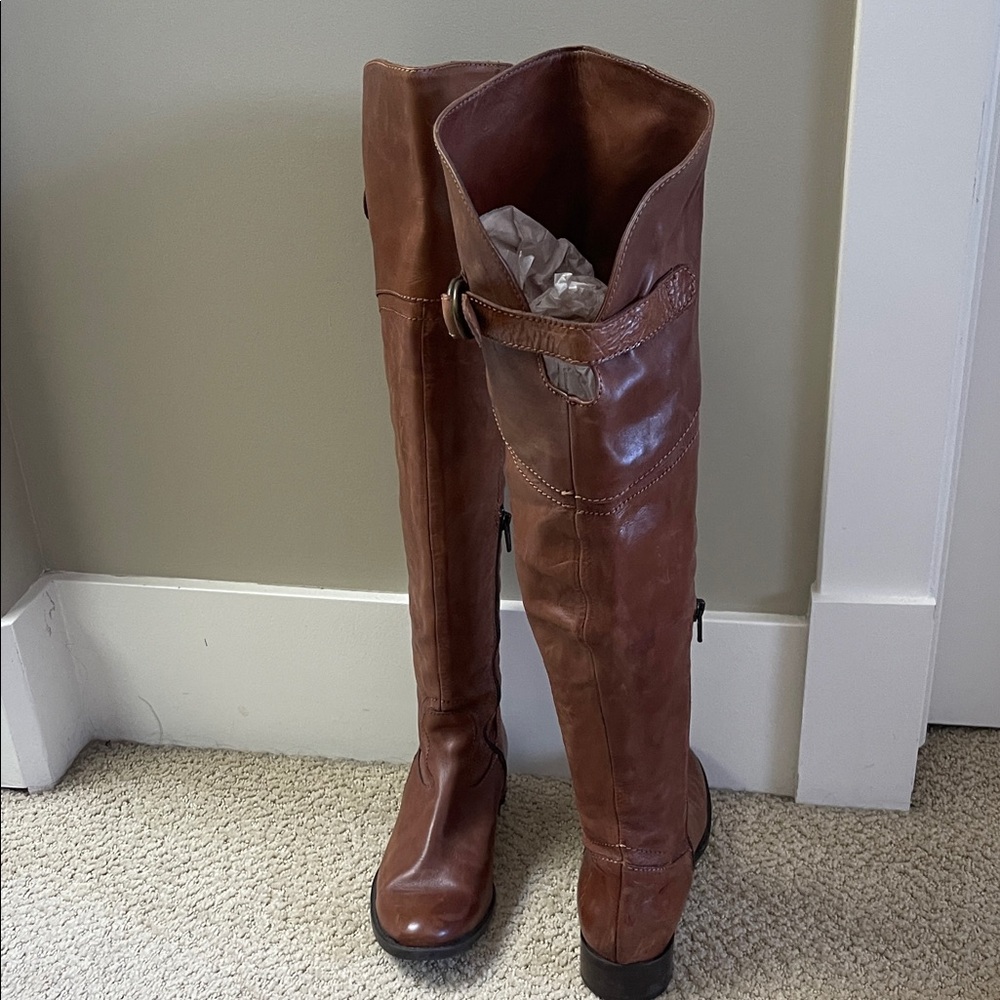 Brown Leather Riding Boots - Picture 3 of 6
